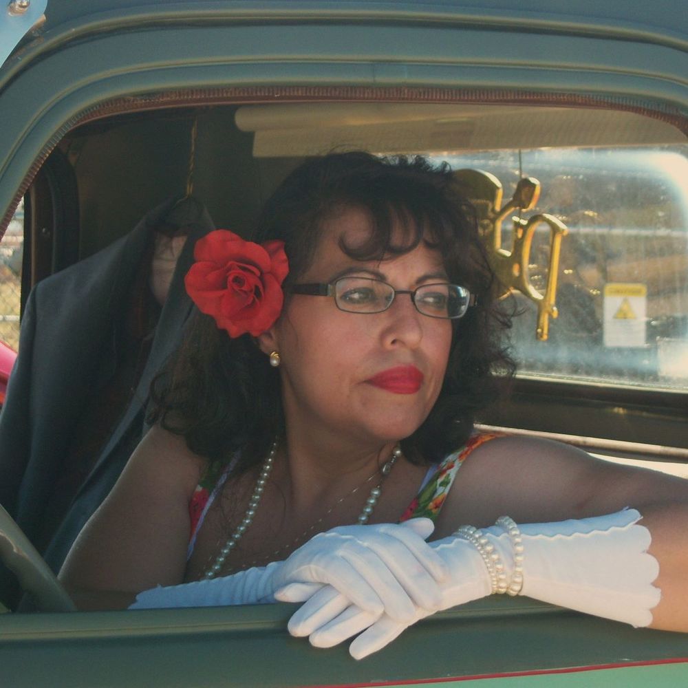 Meet your Posher, Emma